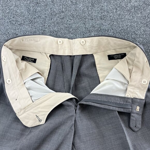 Jos. A. Bank Gray Pleated Dress Pants Men’s Wool Blend Trousers - Picture 4 of 10